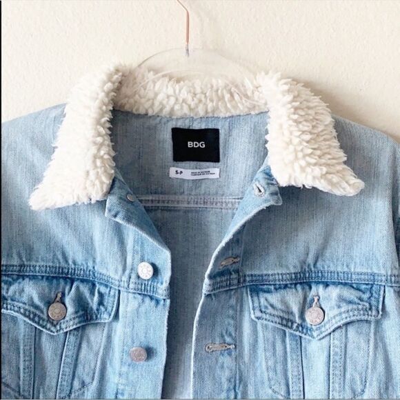 Urban Outfitters BDG Sherpa Collar Jean Jacket - Picture 4 of 8
